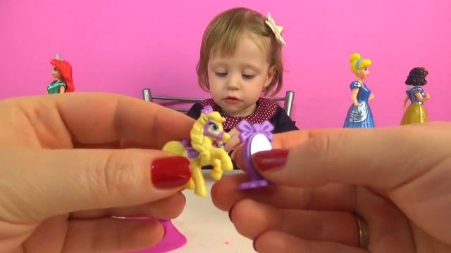 Лайк Настя (Like Nastya) - Платья Принцесс Диснея из Плей До - Пластилин с сюрпризом