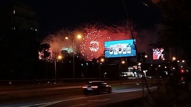 Праздничный салют в честь 80-летия Великой Победы
