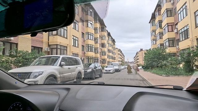 10.05 Дождь, отправили волгу в ремонт. Анапа.