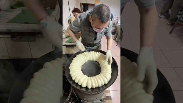 Street food.  Хлебушек