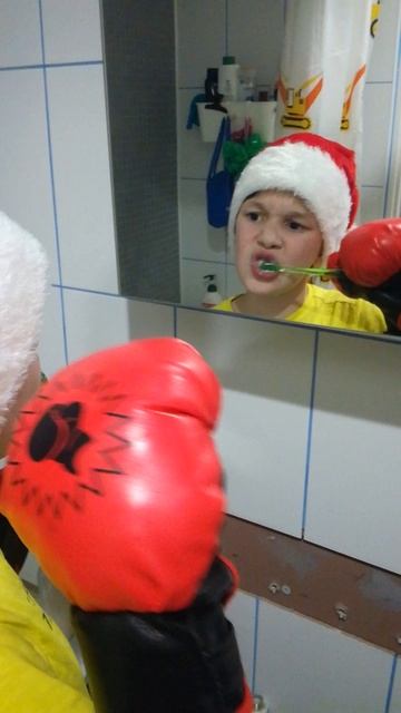 VID_20201207_225039
