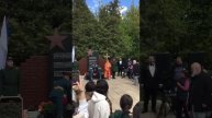 Возложение к памятнику погибшим односельчанам в деревне Нижний Мячково
