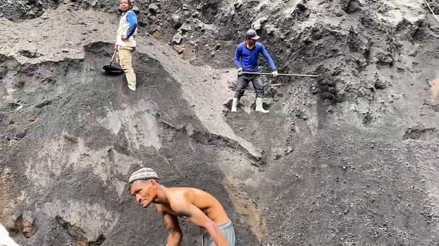 Строительство, шахтёры , очередной обзор в карьере