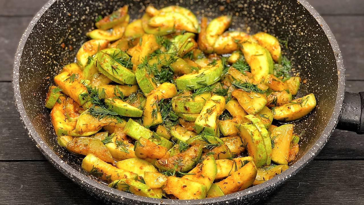 Таких вкусных КАБАЧКОВ я еще не ела! - быстро и просто!!!