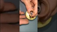 Сразу заметно человек с опытом, явно не впервые собирает горелку.