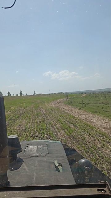 Трактор ЮМЗ надёжный помошник для фермера