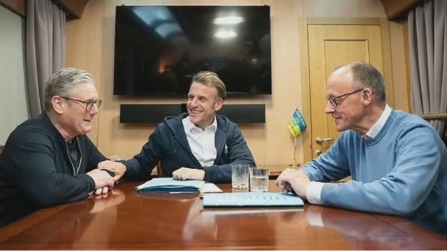 Макрон решил отправиться в Киев