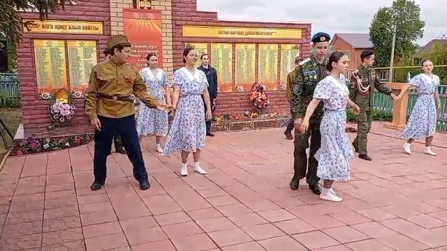 Бөек Ватан сугышында Җиңүнең 80 еллыгы уңаеннан Кошманда үткәрелгән митинг мизгелләре