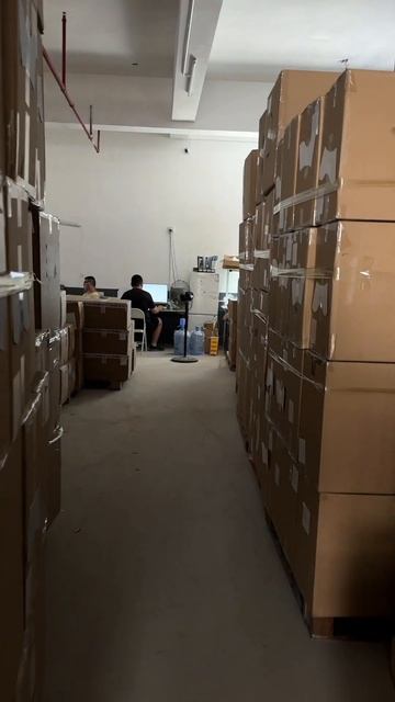 Впервые посетил свой склад в Китае, после 3х лет жизни ?