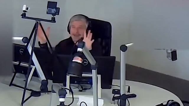 Бог удивительно некомпетентен