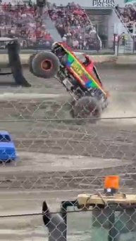 Blockhead Slap Wheelie!!! #automobile #monstertrucks #monsterjam #motorsport #monstertruck #shorts