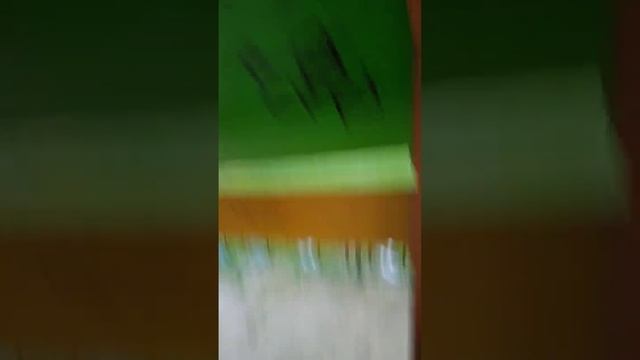 мы с ребятами хотим залезть на крышу возле песка🏁