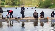 С понтона.Спортзона