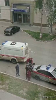 🔪 Неадекват с ножом устроил дебош в одном из ТЦ Ульяновска Сегодня в торговом центре произошел инц