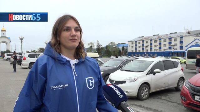 Белый, синий, красный. День государственного флага Рос