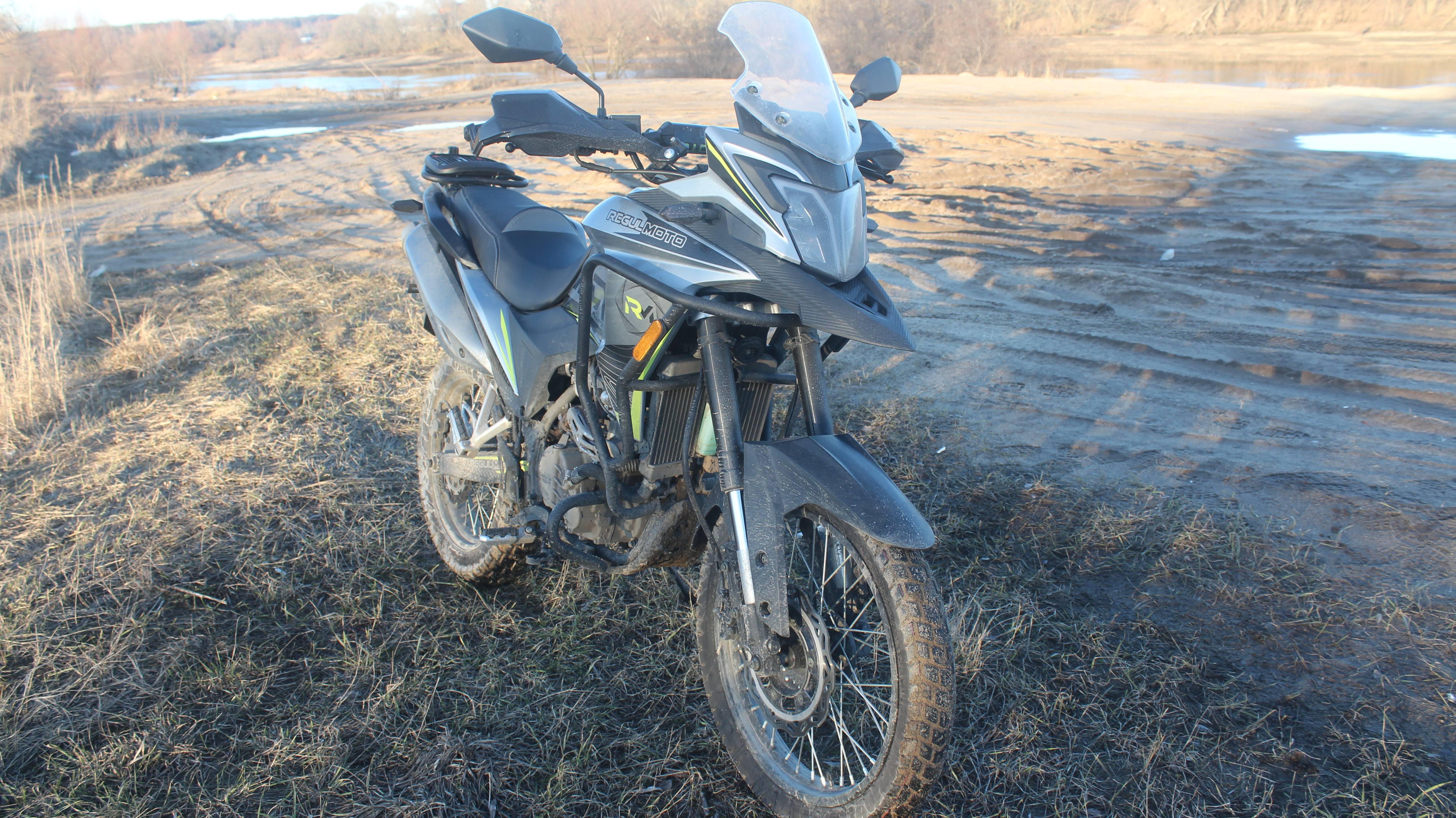 регулмото ADV 300 nb " S "