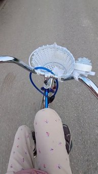 Катаюсь на велосипеде. 🤟