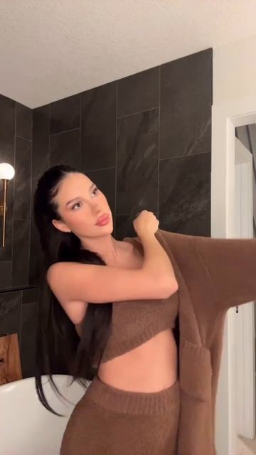 1000569881.mp4