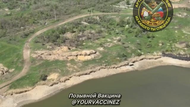 Применение 152-мм "Краснополя" САУ Мста-С по вражеским позициям, и развороченный в результате прилёт