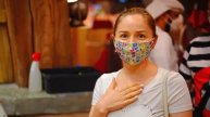 Диана и Рома - Диана и Рома с родителями весело проводят время в парке развлечений Warner Bros. Worl