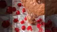 БРАУНИ С ВИШНЕЙ