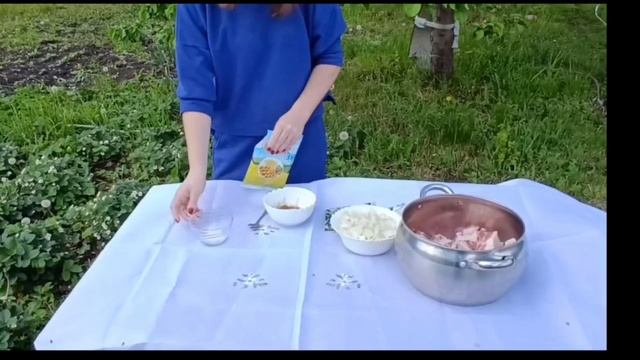 Шашлык из рёбрышек.