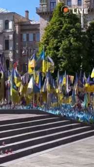 Макрон, Стармер, Мерц и Туск прибыли в Киев.