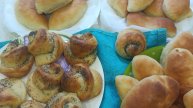 Целый стол Пирогов я напекла.
Свое тесто и настрой помогают испечь Вкусные пироги # пироги