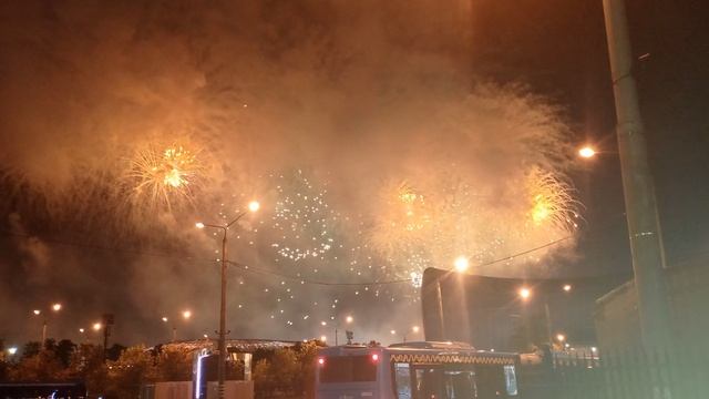 Салют Москва Лужники 9 мая 2025 часть 2