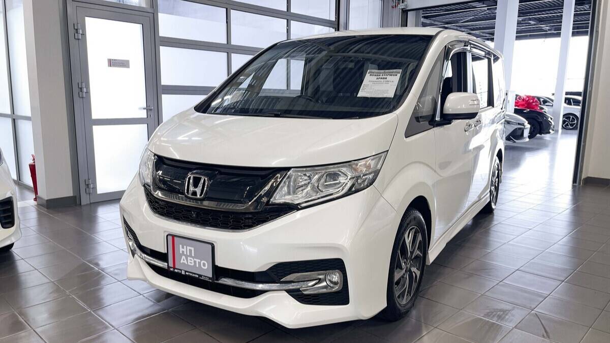 Обзор Honda Stepwgn, 2015 год | Продажа в Абакане | НП АВТО