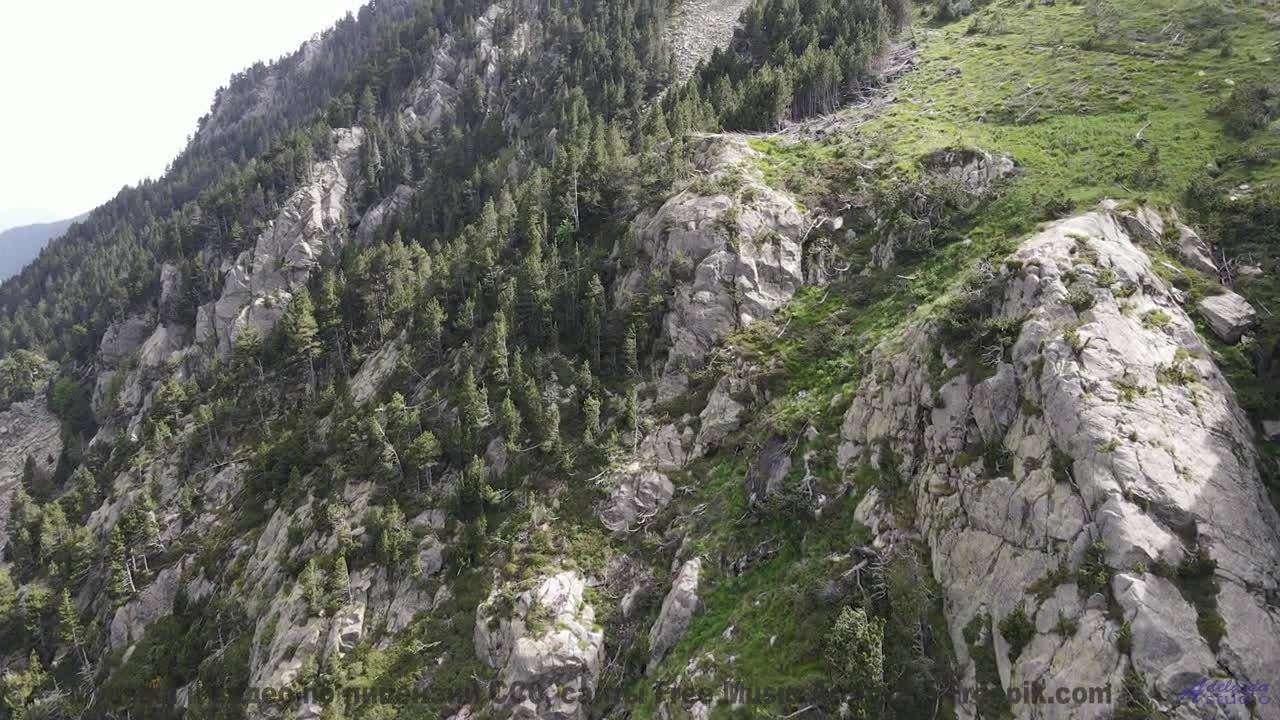 Это видео - как глоток чистого воздуха и энергии! - Moving Forward -- Scott Holmes Music -- Music fo