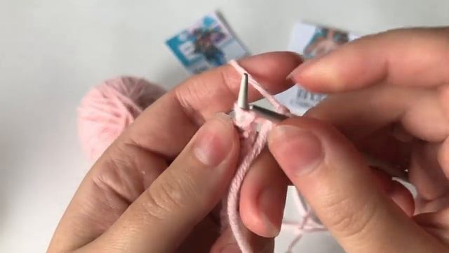 Урок 2. Лицевые петли. Вязание для начинающих.