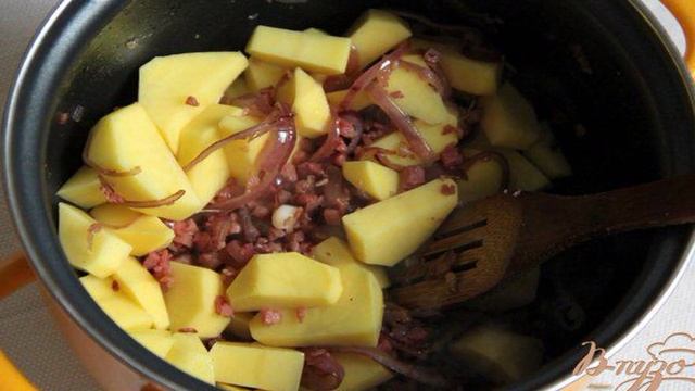Фрико с картофелем и луком - Frico con patate e cipolla