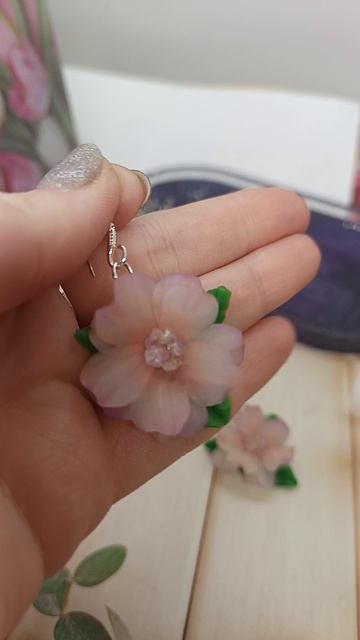 серьги с цветами из полимерной глины