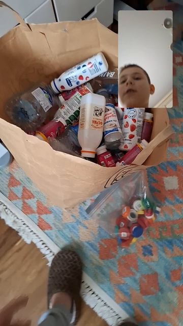 Вагонооон! И маленькая тележка.🫠