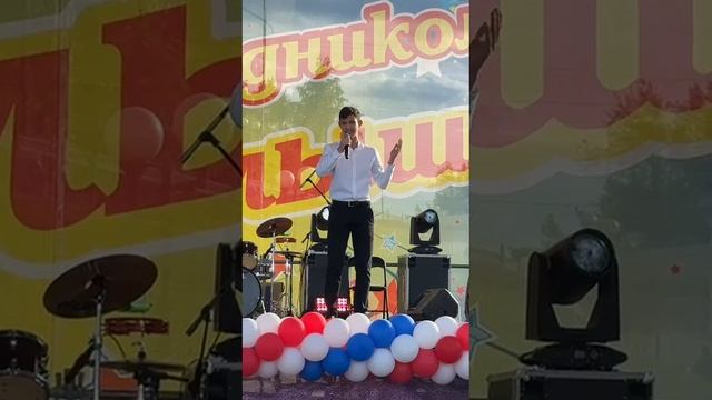 Стихотворение Е.Шкловского "Колокола России" - Владимир Дворников, воспитанник театр.студии "Дебют"