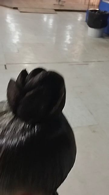 Обновили прическу