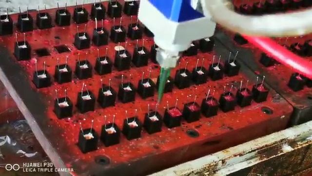 оборудование для дозировки и смешивания эпоксидных систем.