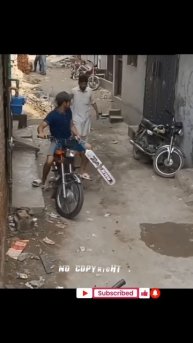 brilliant thief but watch on CCTV 🤣🤣#nocopyrightvideoscity #thief #funny #comedy