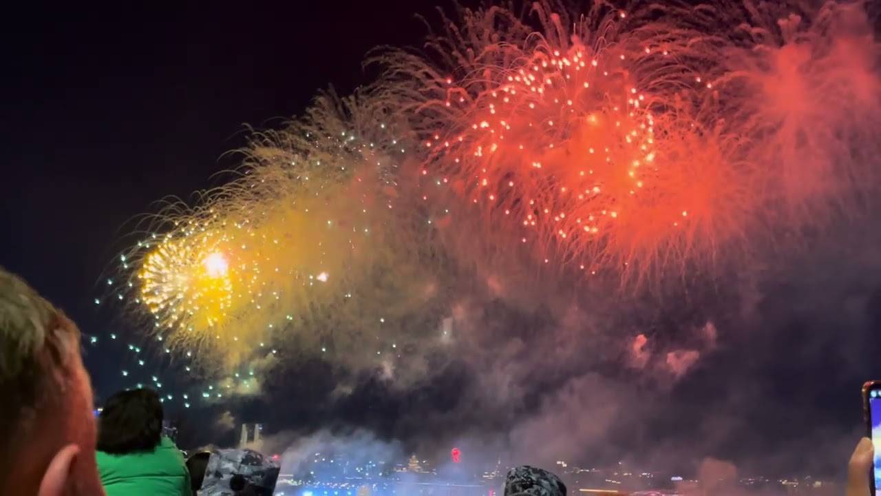 САЛЮТ 9 МАЯ. Москва 2025
