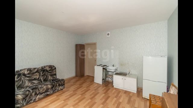 6786132