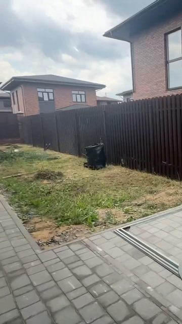 До/после укладки газона