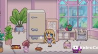 сегодня мы играем в хорошую игру Каждая девочка играет Арина и Варя против Евы Эллы