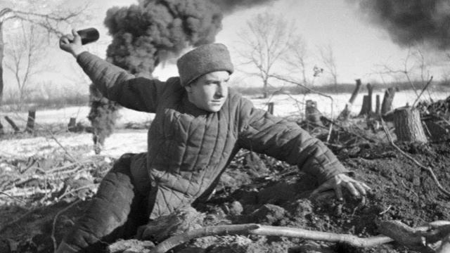 Солдат и стена|The Soldier and the Wall