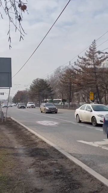 Алматы. Курсы валют на 1 марта 2022. Проспект Абая - Саина.