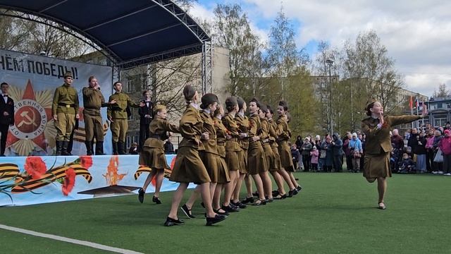 Смуглянка! Grand Dance, Театрон, Петербургский камертон. Солист Антон Ивлев