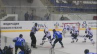 Иноземец играет в хоккей. Филадельфия Флайерс