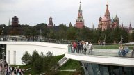 Посвященный 80-летию Победы в ВОВ концерт состоялся в парке "Зарядье" в Москве