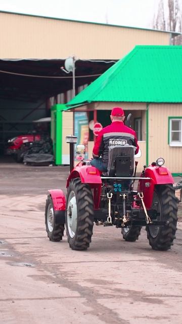 Тест-драйв минитрактор  #агротехнологии #чеснок #medved #farming #сельскоехозяйство