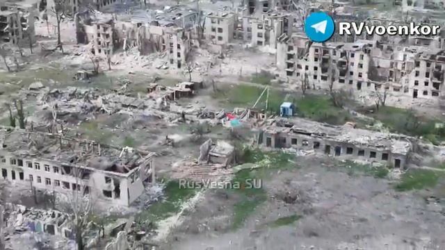 ‼️🇷🇺🇺🇦Ивановский десант в Часов Яре "поздравил" ВСУшников с Днём Победы !!!
